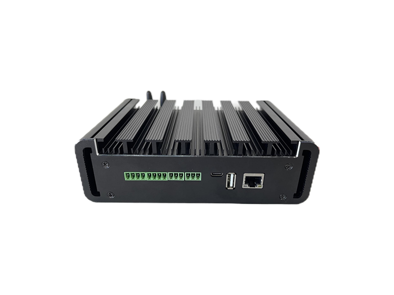 邊緣計(jì)算網(wǎng)關(guān)OM-EG10-5Tops背面 邊緣計(jì)算網(wǎng)關(guān)OM-EG10-5Tops背面