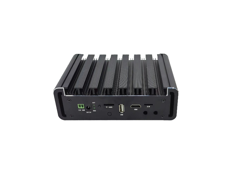 邊緣計(jì)算網(wǎng)關(guān)OM-EG10-5Tops正面 邊緣計(jì)算網(wǎng)關(guān)OM-EG10-5Tops正面