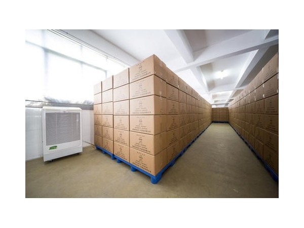 倉庫溫濕度監(jiān)測與報警系統(tǒng)，實(shí)現(xiàn)遠(yuǎn)程管