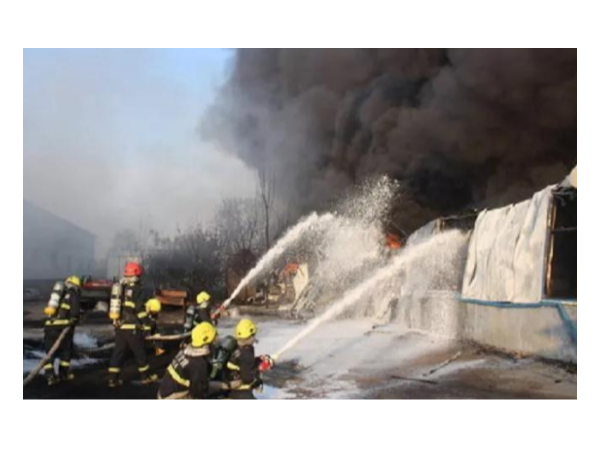 丙烷泄露爆燃，易燃?xì)怏w泄漏檢測是安全作業(yè)之保障！