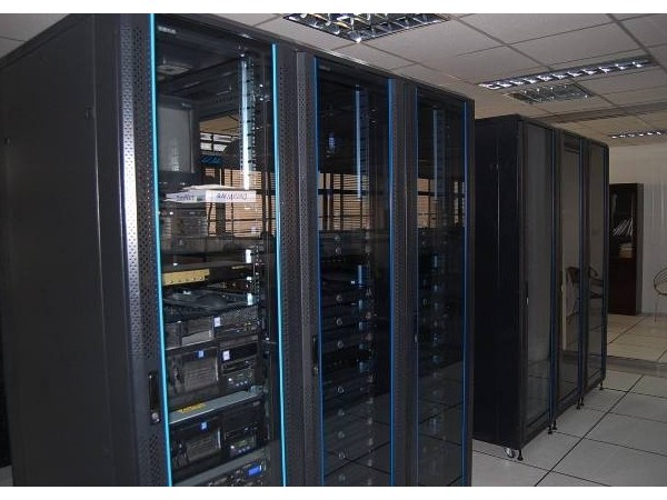 數(shù)據(jù)機(jī)房溫濕度檢測(cè)系統(tǒng)哪家穩(wěn)定？