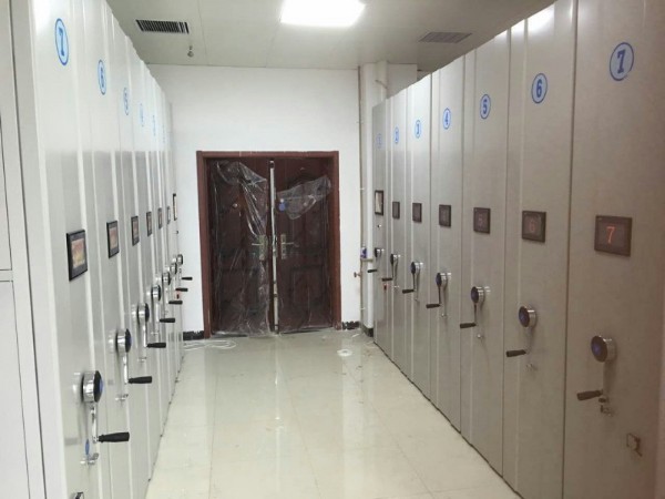 用檔案室現(xiàn)代化智能溫濕度控制系統(tǒng)，防范突發(fā)風險