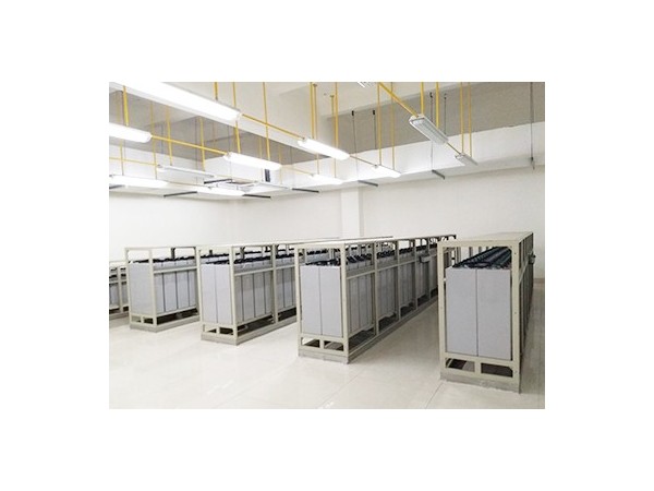 蓄電池室溫濕度報(bào)警系統(tǒng)，簡化運(yùn)維流程